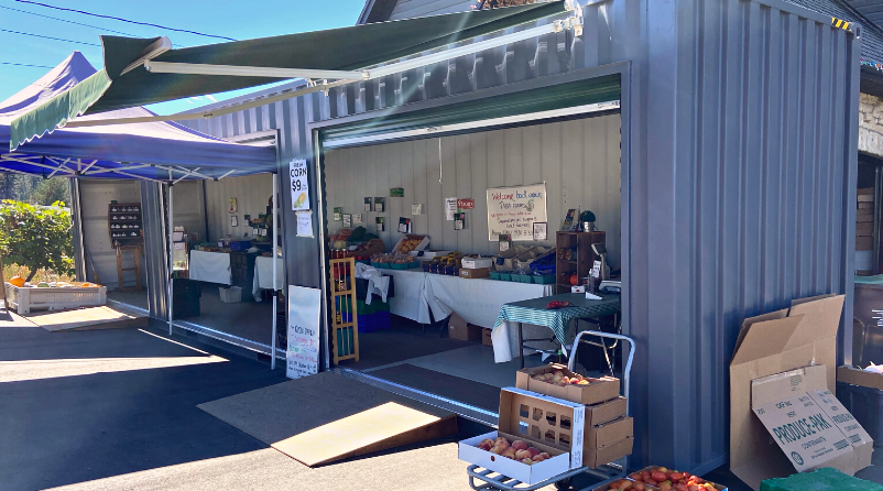 POP-UP PRODUCE STANDS